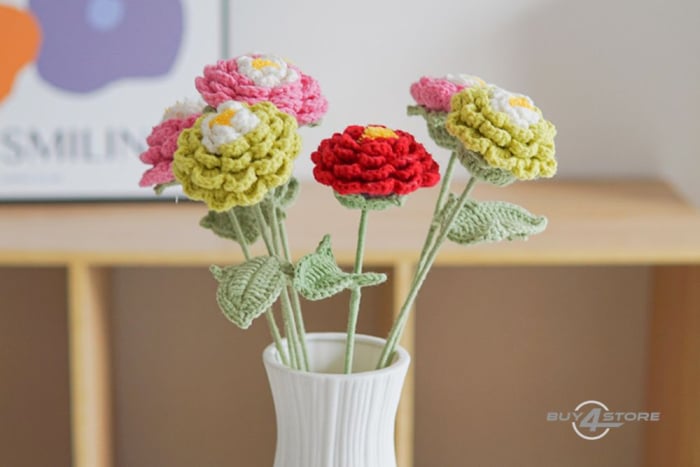 How to Start a Business Selling Wholesale Crochet Flowers 