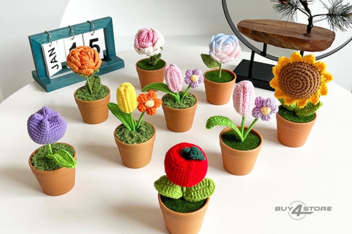 how to sell and market your wholesale crochet flower business