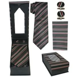 Conjunto de corbata negra a rayas