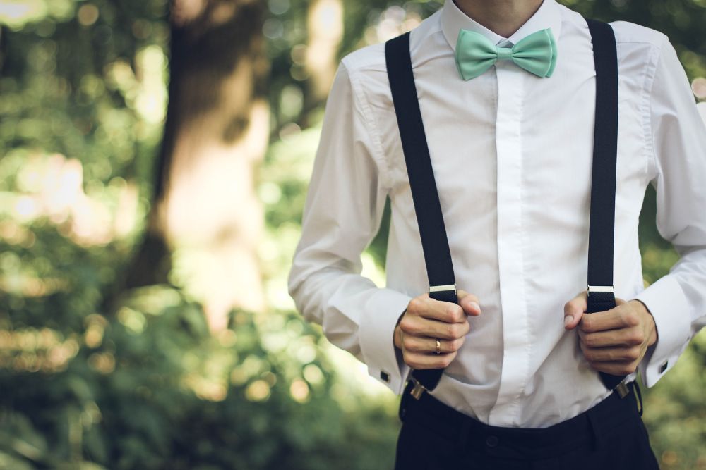 wearing suspenders with bowtie